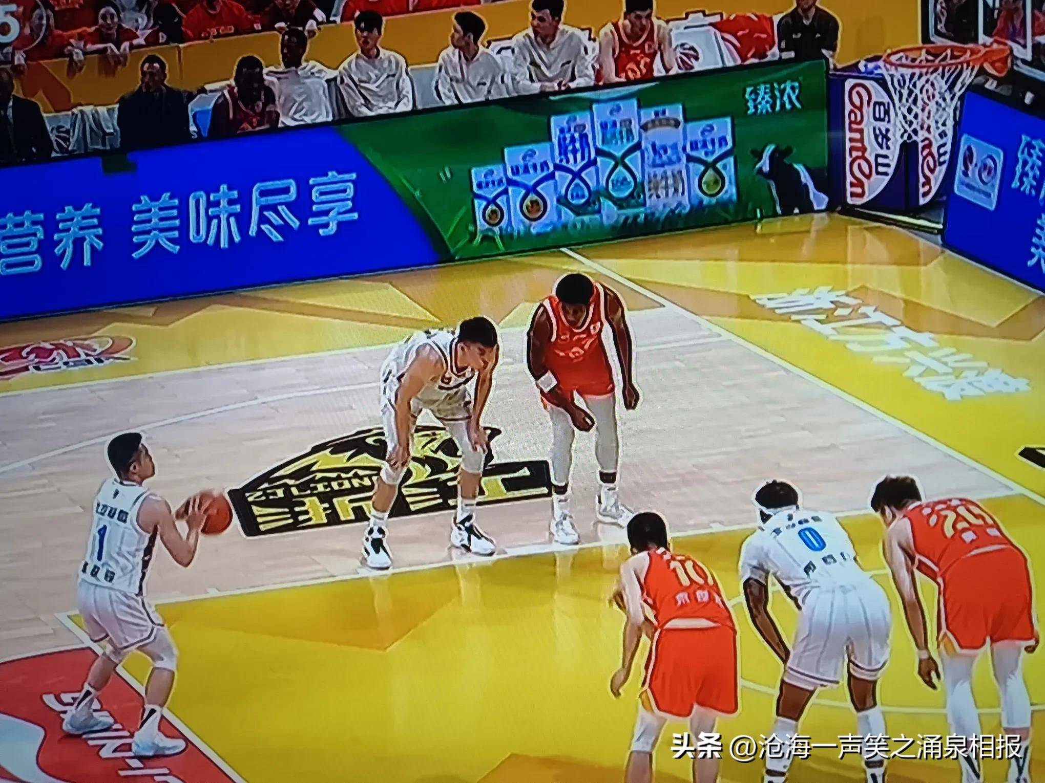 爱游戏体育地址-关键比赛即将上演，双方对决激烈紧张