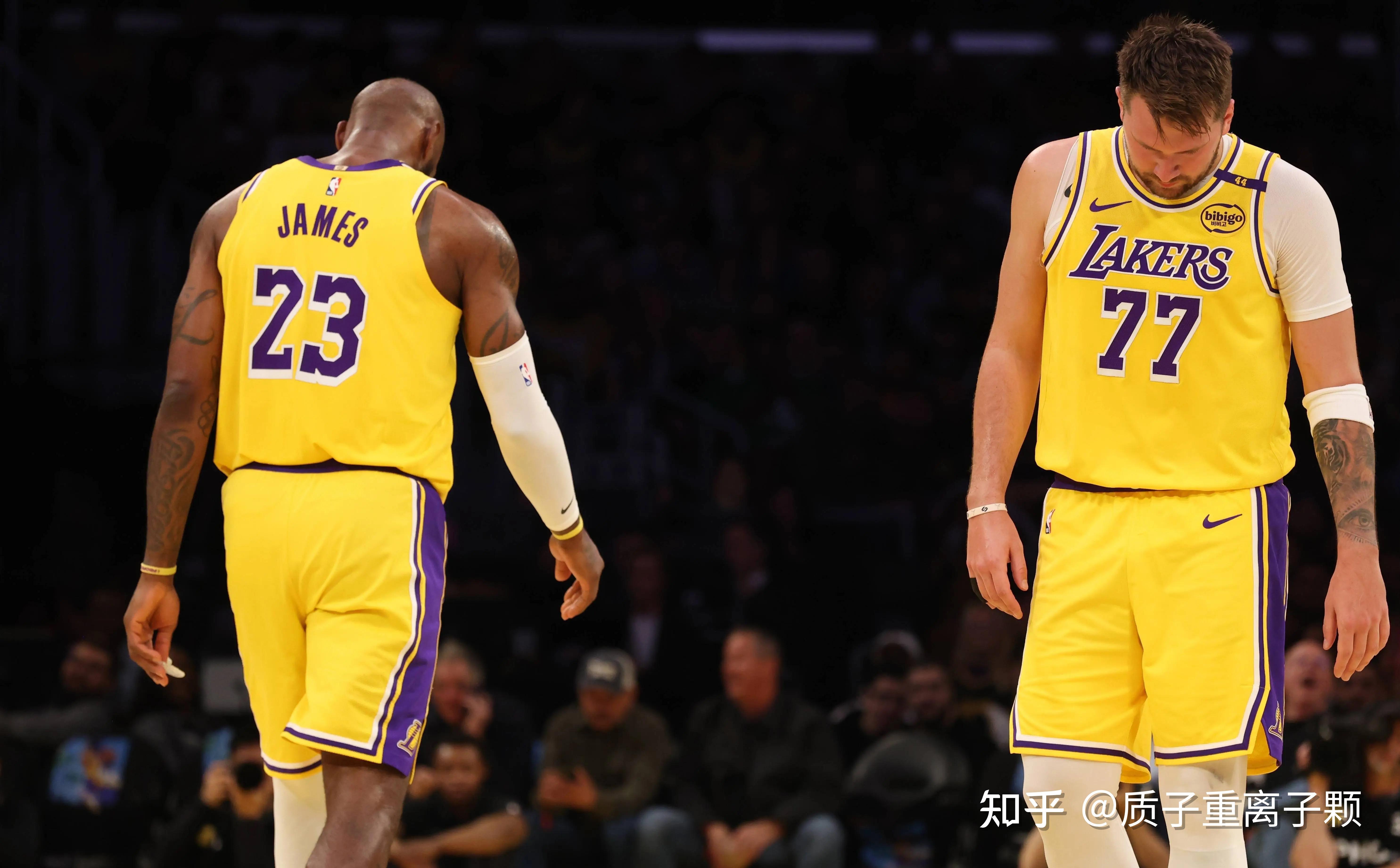 詹姆斯领衔湖人队惨遭逆转,失利后球迷质疑教练战术的简单介绍 詹姆斯领衔湖人队惨遭逆转,失利后球迷质疑教练战术的简单介绍