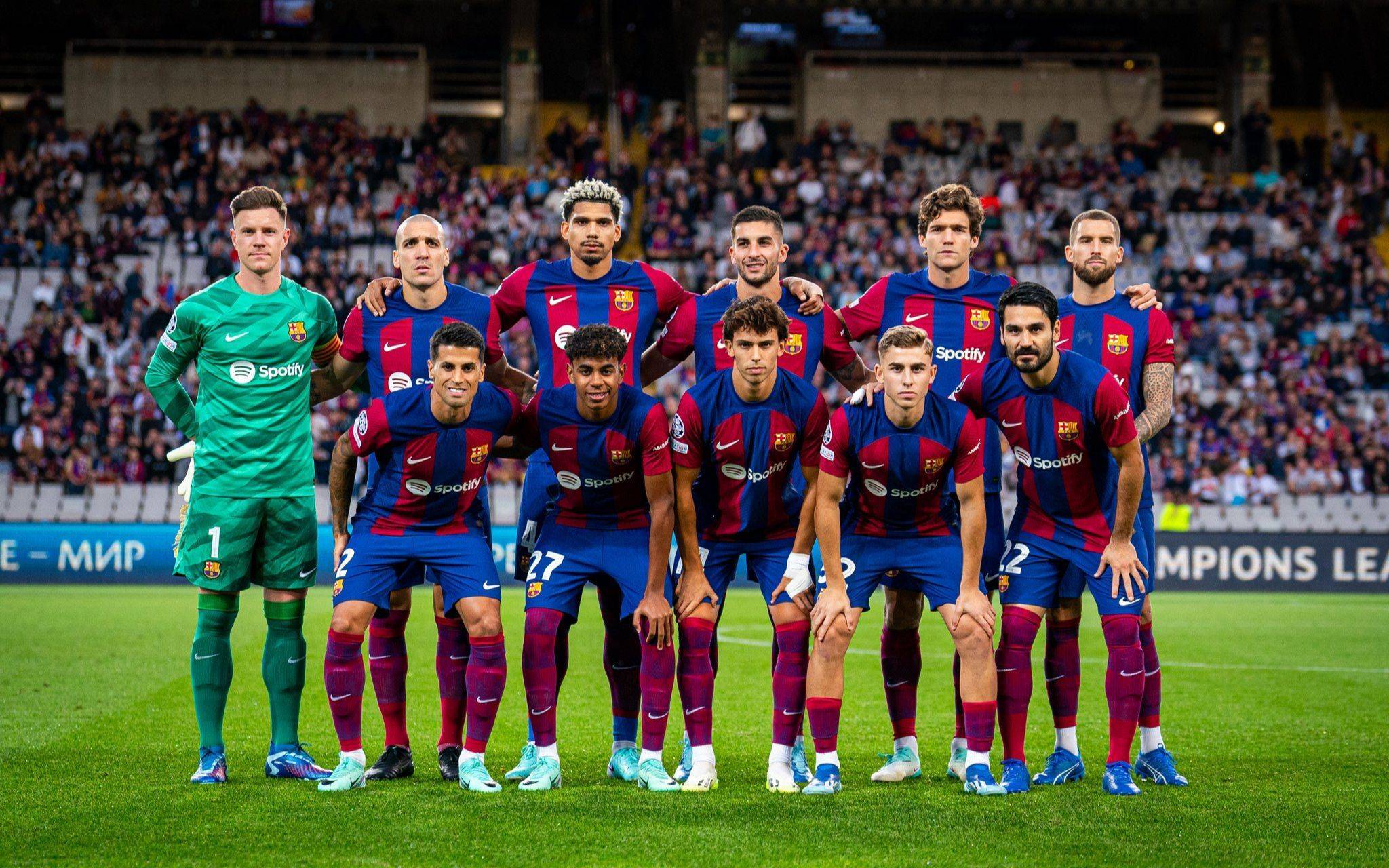 强强对决：欧洲顶级球队厮杀激烈