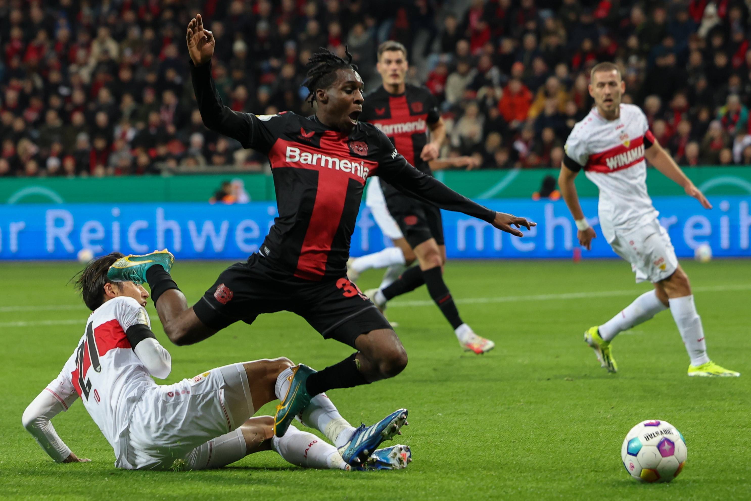 关于霍芬海姆球员进球，帮助球队击败对手的信息