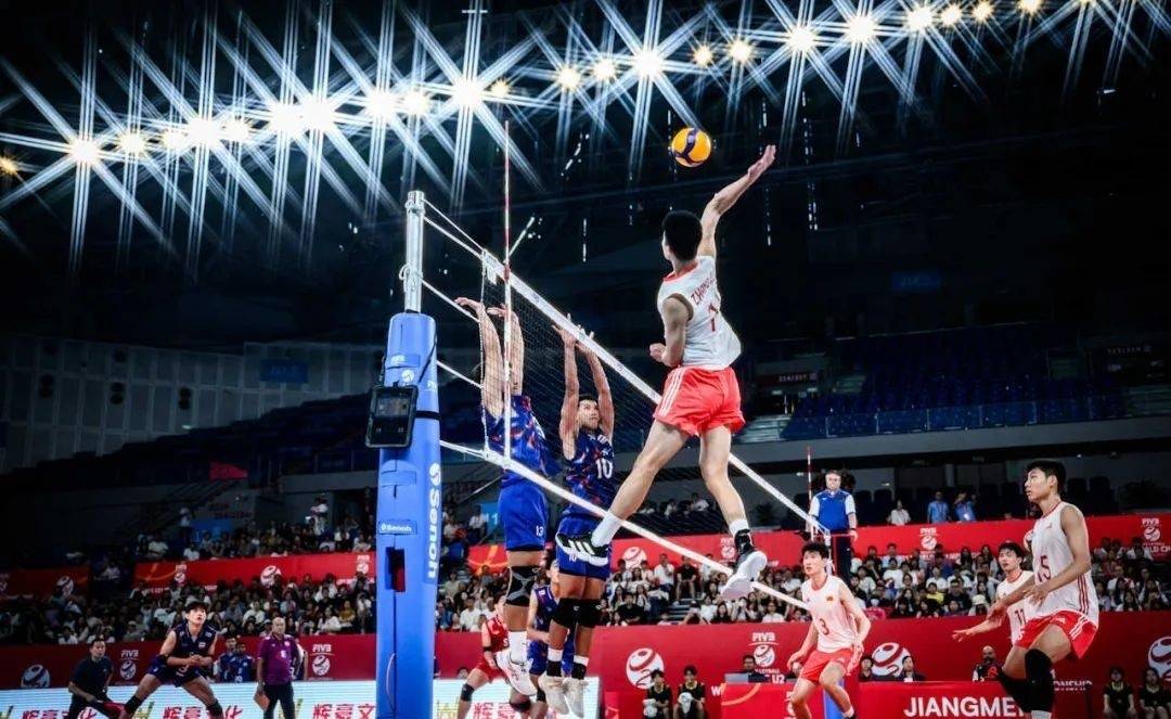 赛场上的辉煌瞬间，代代传承