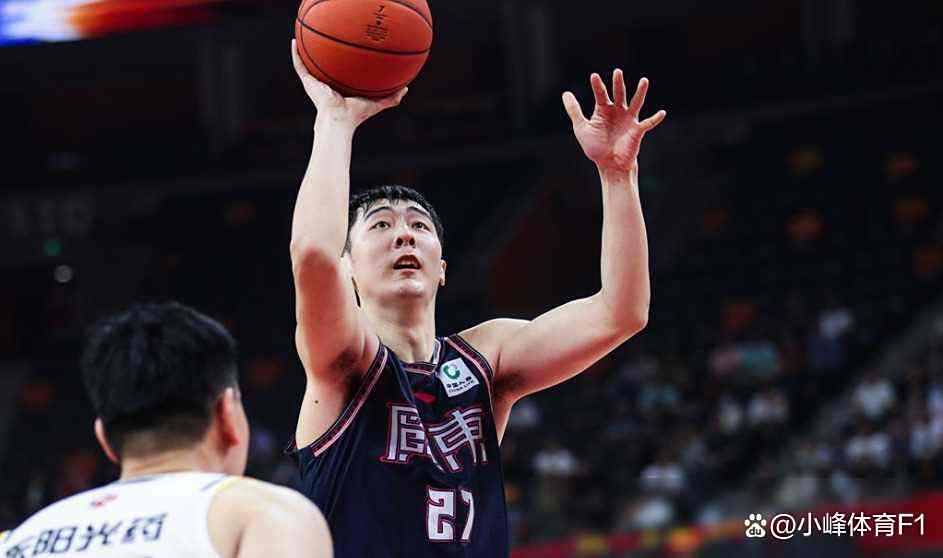 厦门队主场击败强敌，积分榜稳定的简单介绍