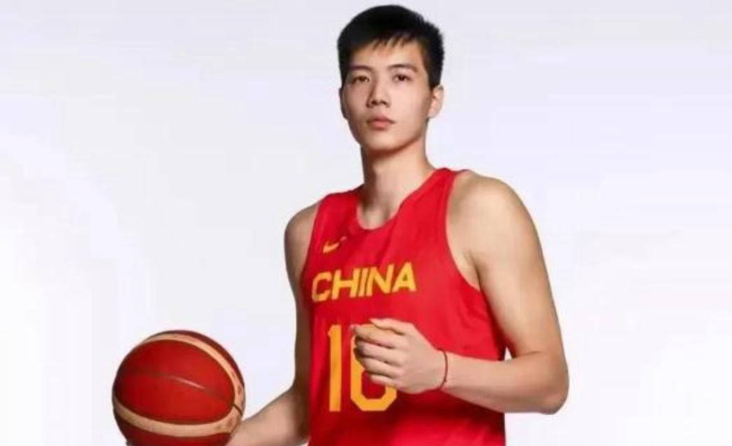 爱游戏体育地址-上海男篮击败北控，士气高昂