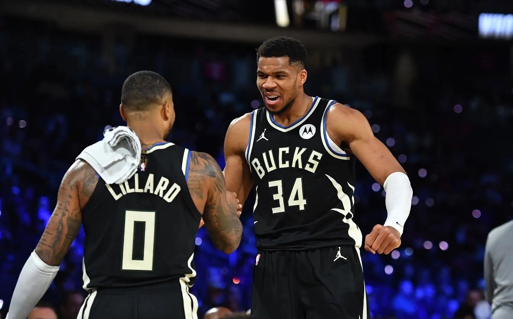 雄鹿大胜骑士，继续领跑东部