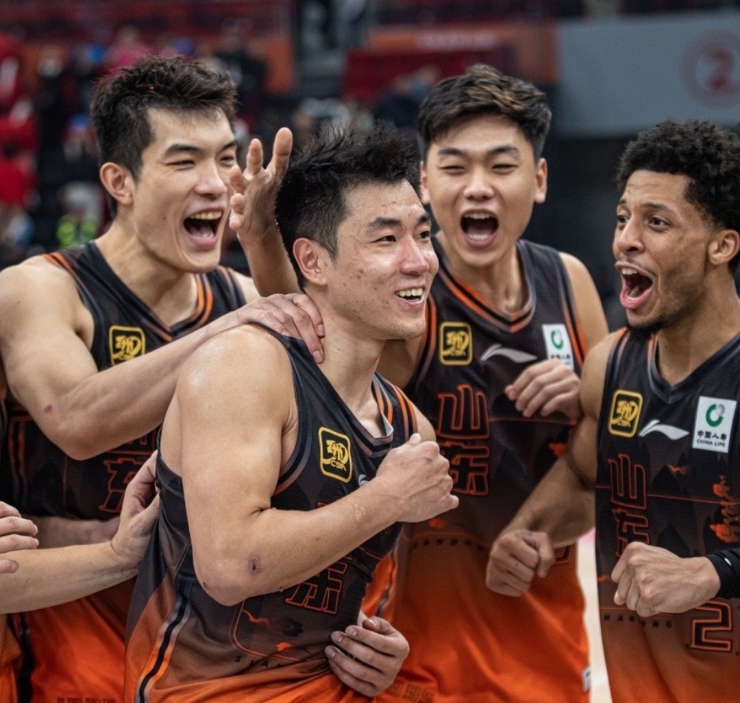 爱游戏体育下载-关于建业阵中千名球员士气高昂，备战冲击前四的信息